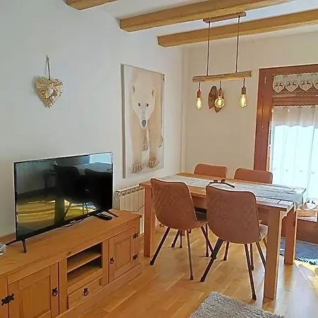 Es Coves Hotel Viella (Siero)